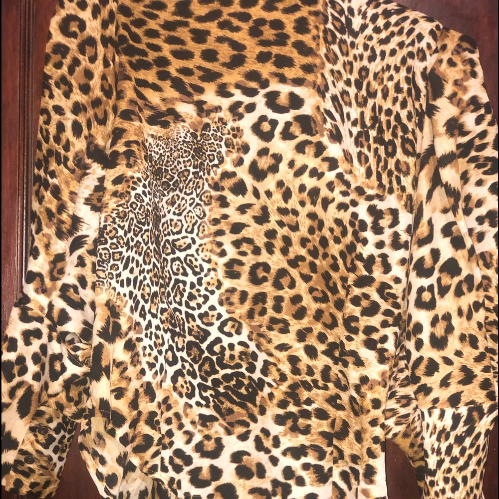🔥Women Leopard print blouse